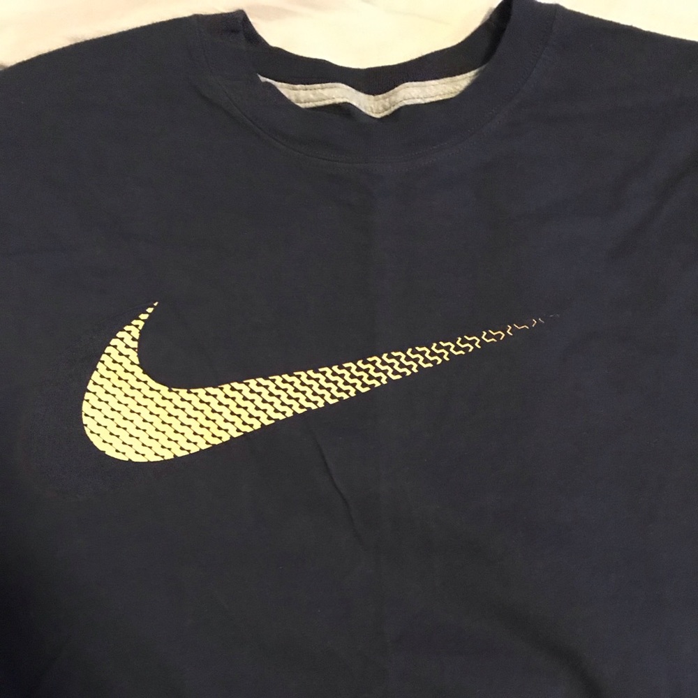 Men’s Nike T-shirt